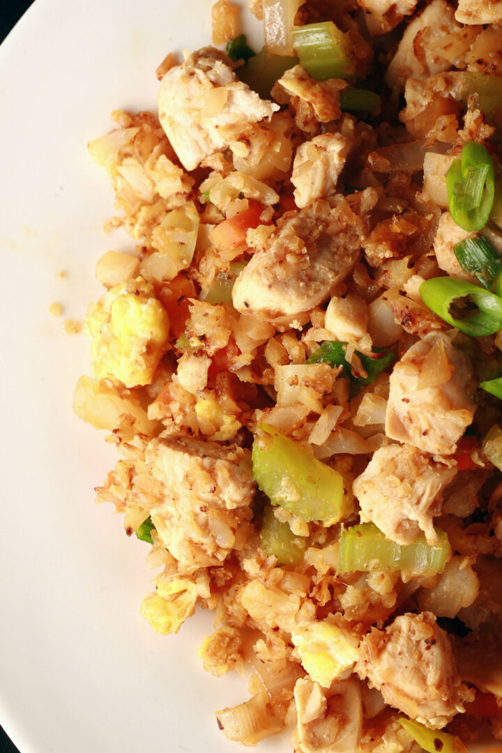 Cauliflower Chicken Fried Rice [Keto] Low Carb Hoser