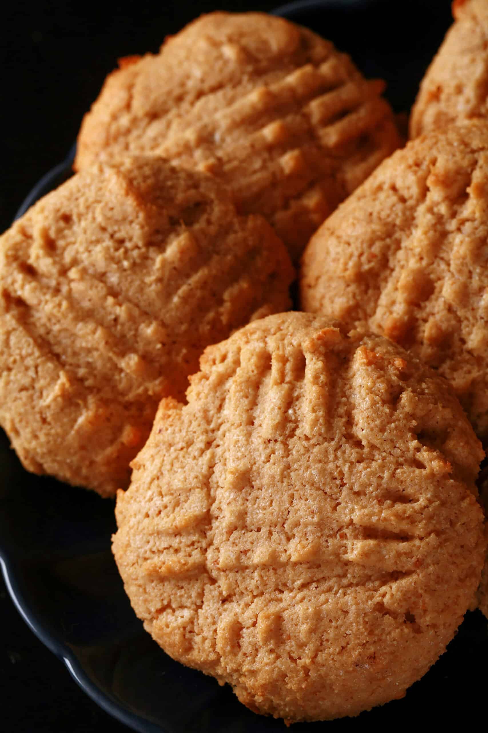 A plate of keto peanut butter cookies.