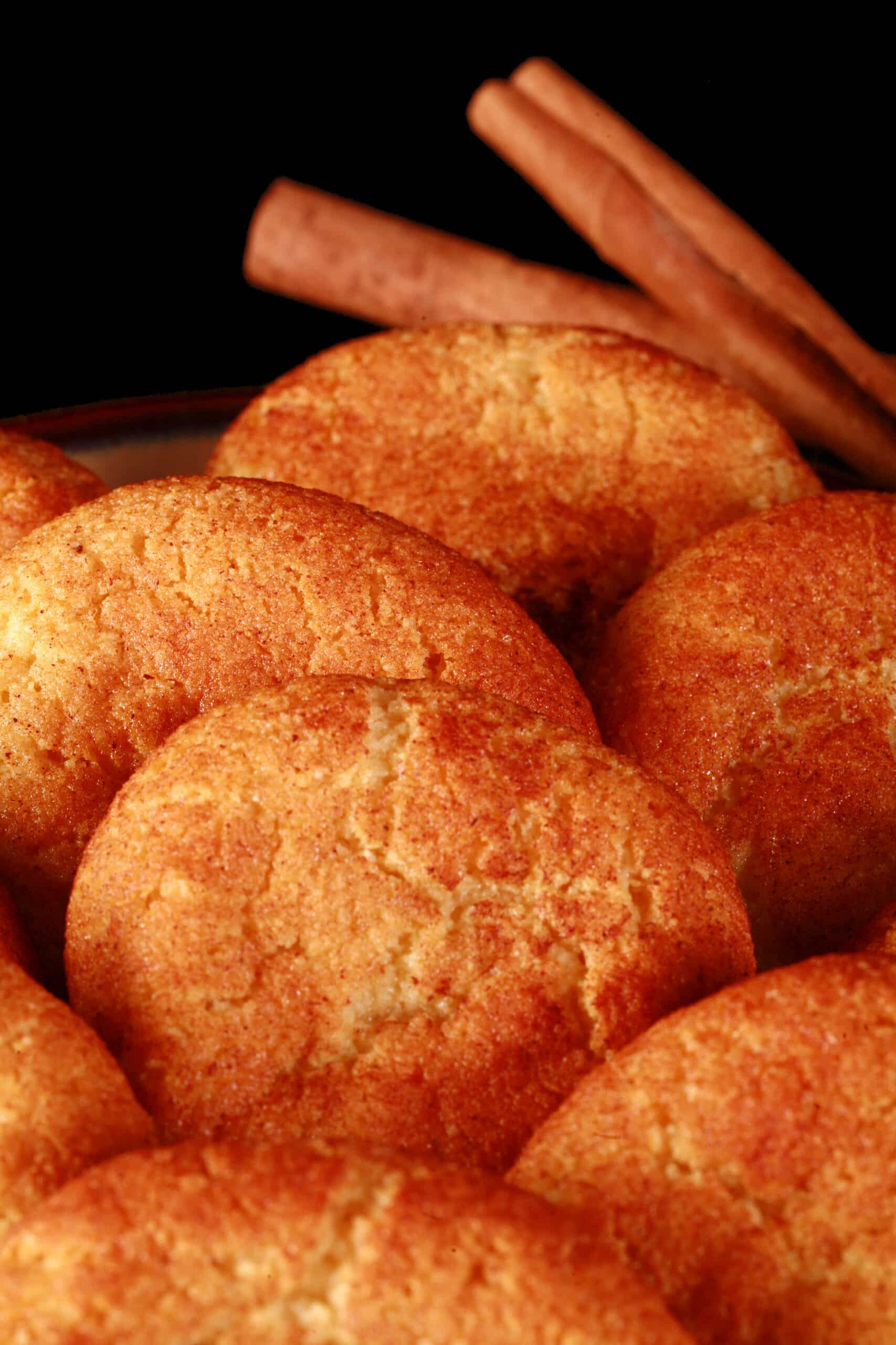 A plate of keto snickerdoodle cookies.