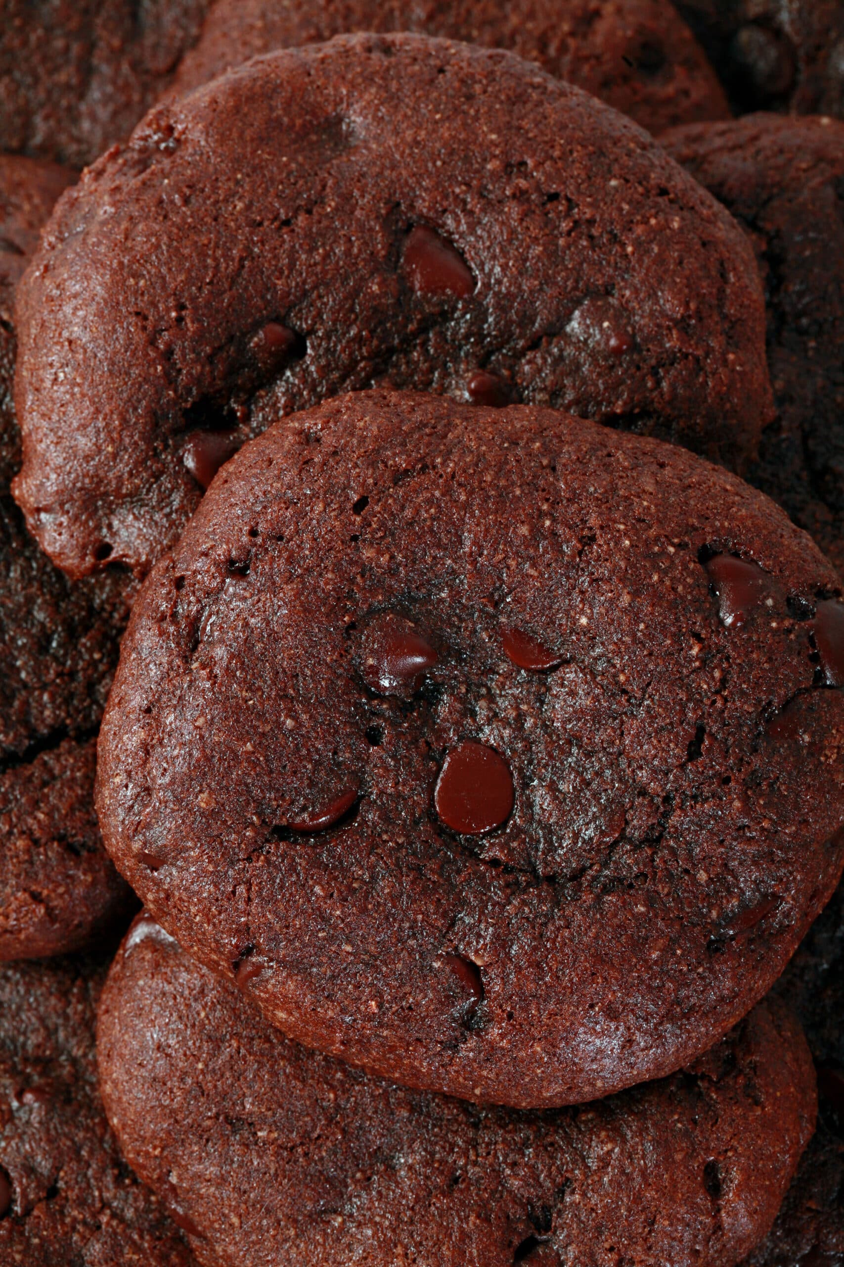 A plate of keto chocolate cookies.